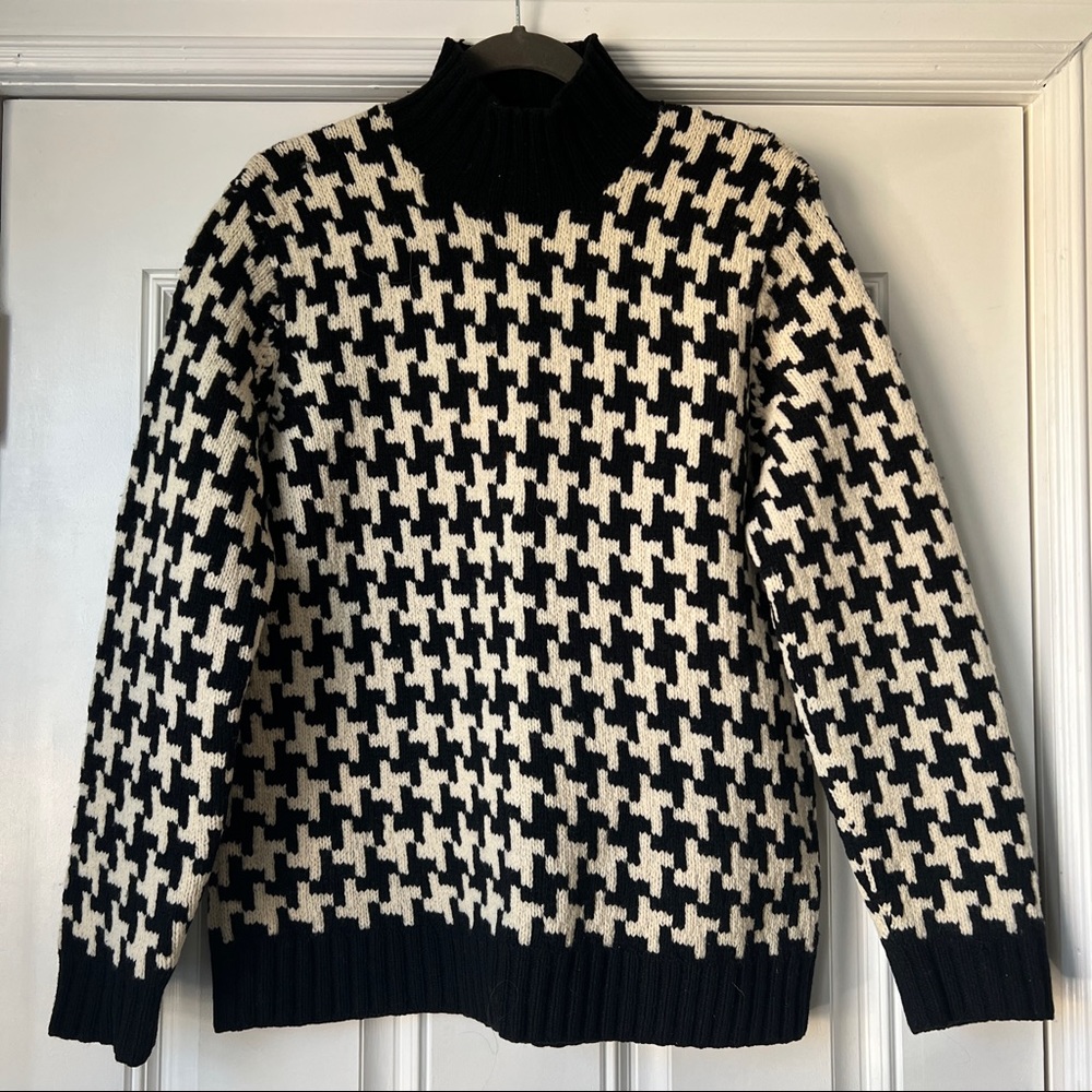 COPY - Ralph Lauren Houndstooth Sweater